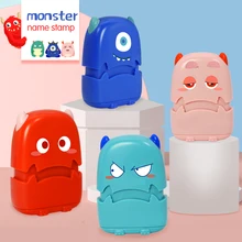 Cap Nama Bayi Hadiah DIY Dibuat Khusus untuk Anak-anak Segel Pakaian Siswa Bab Tidak Mudah Memudar Keamanan Mainan Monster Lucu