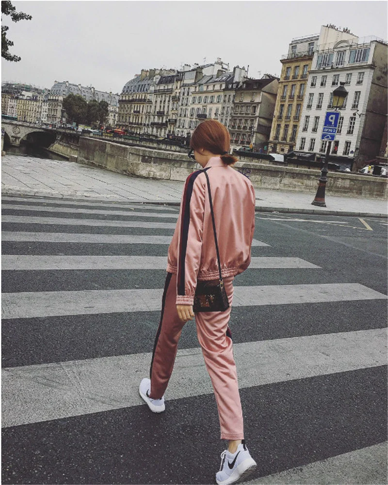 Повседневные женские спортивные костюмы весна-осень 2021 толстовки на молнии с