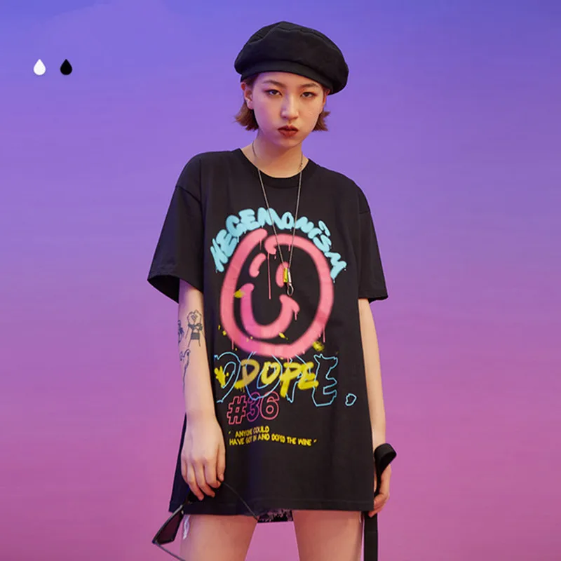 

2021 Spring / Summer New BF Personality alphabet Women T-shirt smiley graffiti print loose short-sleeved T-shirt