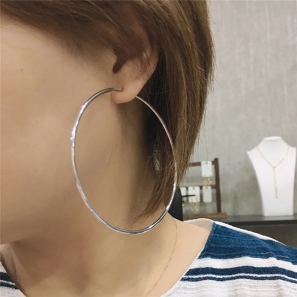 

Trendy Gold Color Silver Color Large Endless Hoop Earrings For Women Girl Elegant Gorgeous Casual Simple Basic Decoration