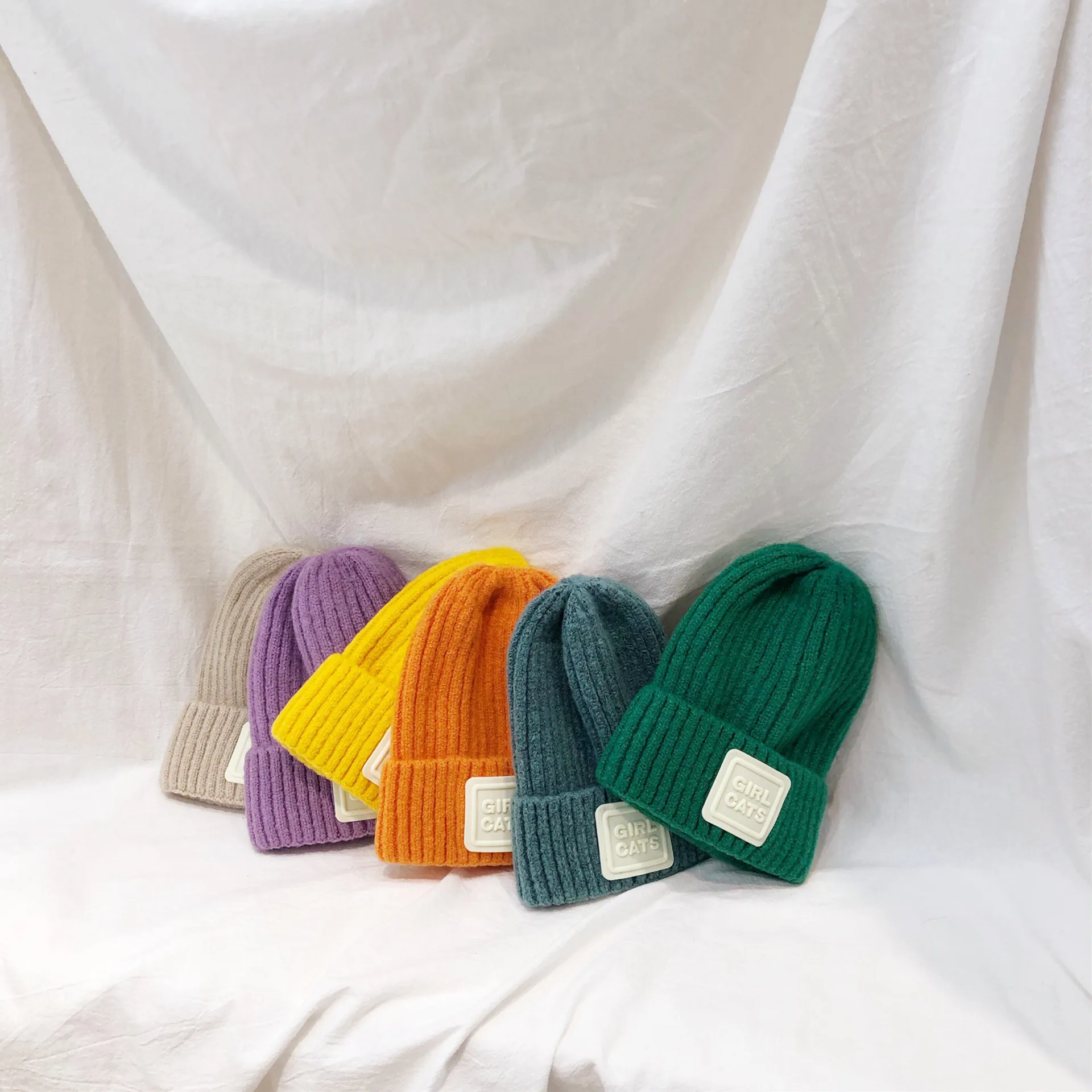 Зимние теплые вязаные шапки для маленьких мальчиков и девочек яркие цвета модные