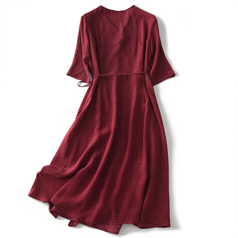 Rob! Foreign MAO welfare money! Pure silk! Mulberry silk red white wave tea tea dress silk dress