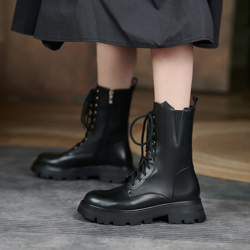 

Женские ботинки, новинка, женские ботинки из натуральной кожи на толстой подошве и массивном каблуке, мотоциклетные ботинки на платформе вы...