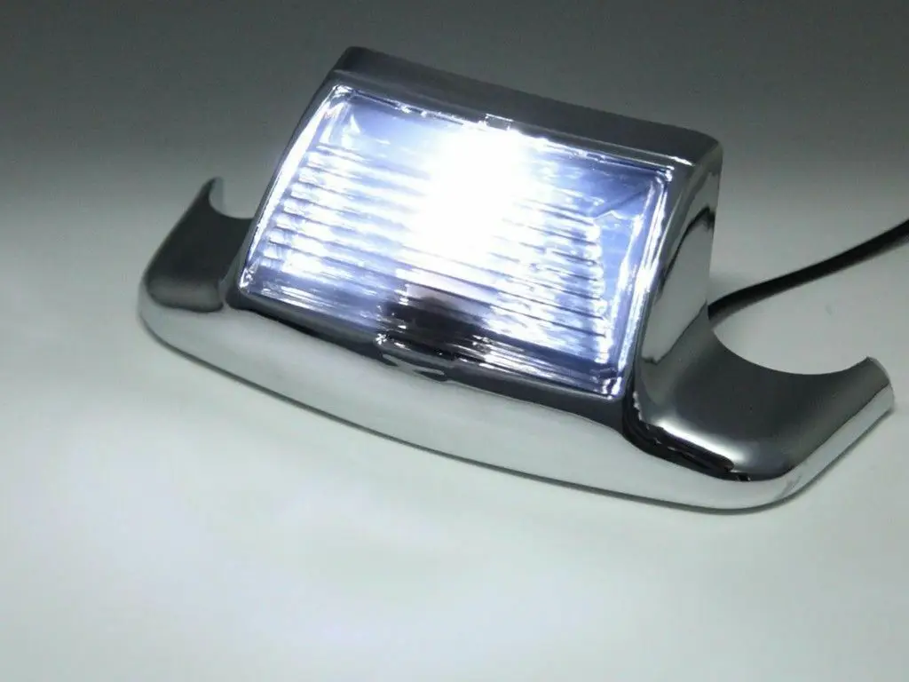 

Front Fender Tip Light For Harley FLHTCU Heritage Softail FLSTC FLHT Electra FL