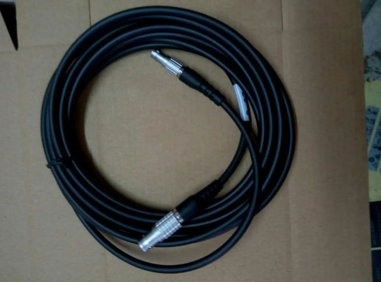 

CHCNAV DL5-C Data Cable for CHCNAV to Radio