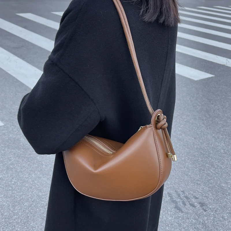 

YILIAN Fashion senior leather bag for women casual western style single shoulder retro trend across the new 2021