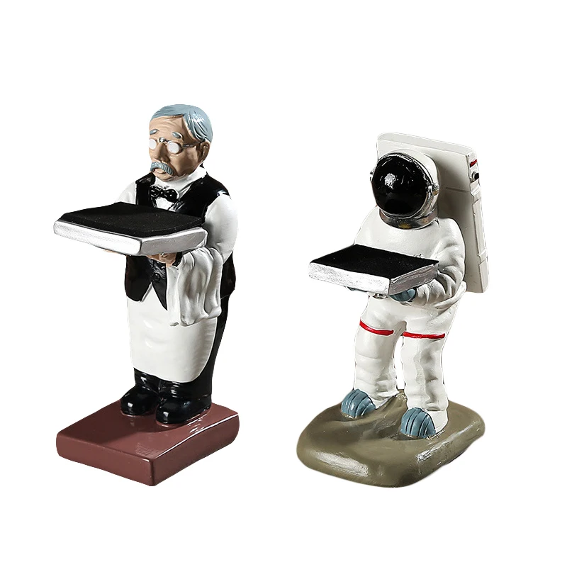 

Creative Personality Astronaut Old Housekeeper Watch Display Stand Resin Watch Table Storage Rack