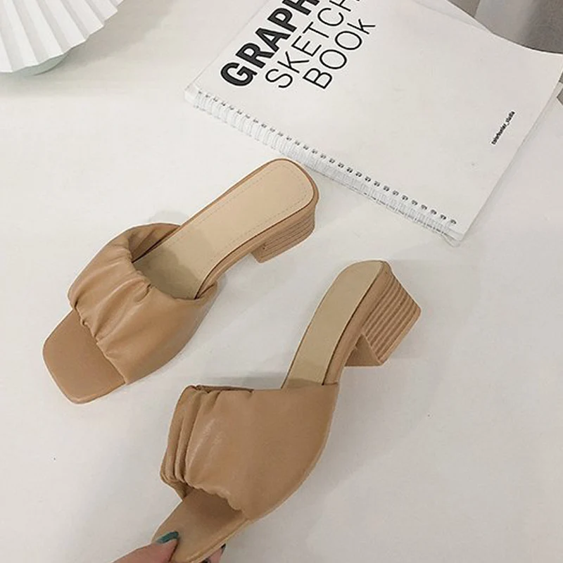 

Summer Women Slippers Pu Leather Ladies Pleated Squared Toe Sandals Female High Quality Open Toe Mid Heels Hot Fashion Elegant