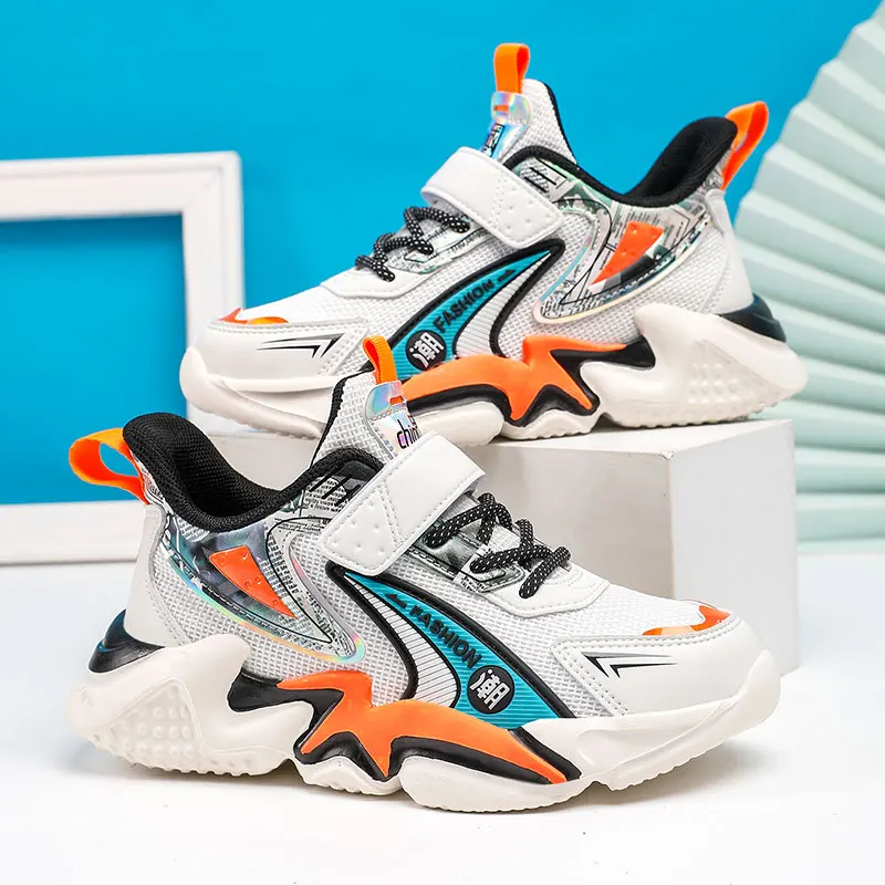 

Детская модная спортивная обувь для мальчиков для бега досуга дышащая уличная детская обувь Легкие кроссовки обувь