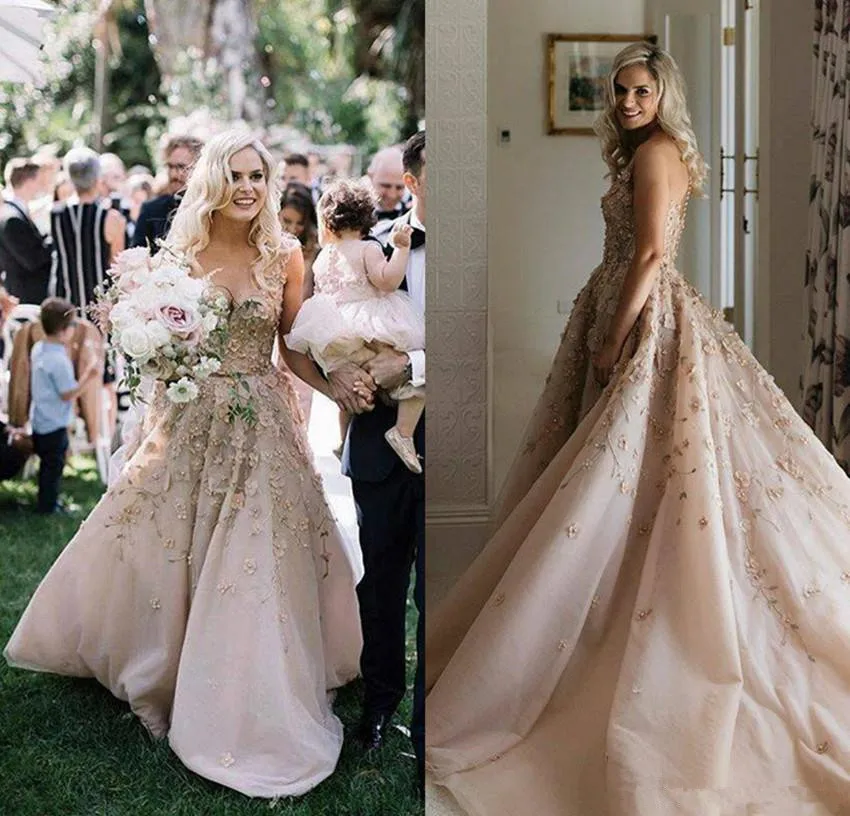 Винтажное богемное свадебное платье цвета шампанского с V образным вырезом