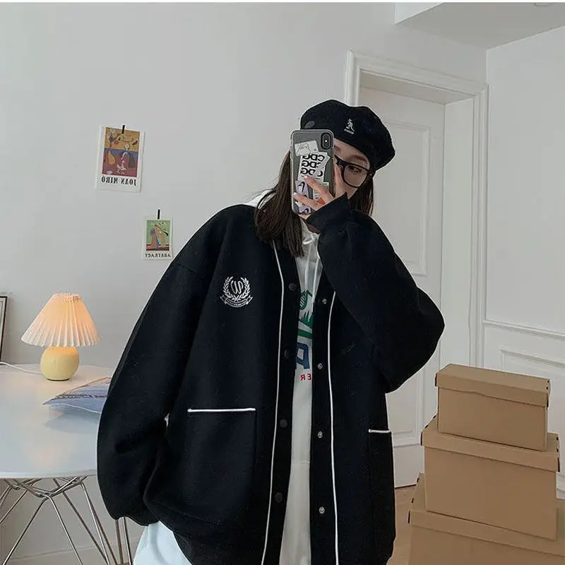 

Cardigan Jackets Women Autumn-Winter Loose Korean Plus Velvet Padded Sweater Female Lethargic Style V-neck Embroidered Trend Top