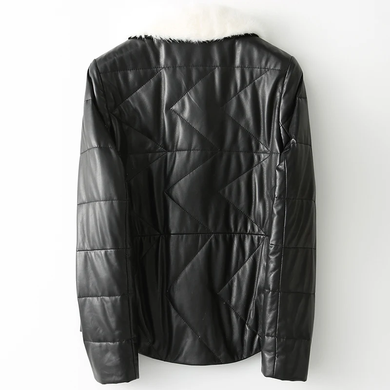 Женская куртка из натуральной кожи с воротником натурального меха норки