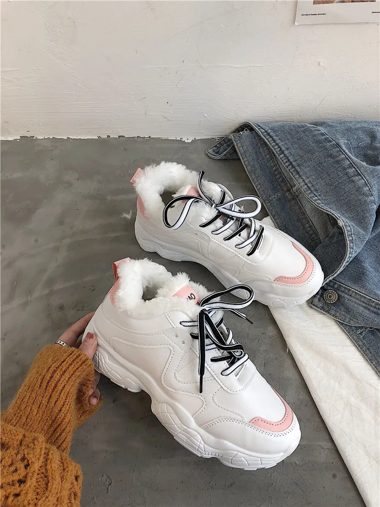 

Women's old shoes 2019 autumn and winter new trend plus velvet warm comfortable casual shoes trend color matching platform shoes