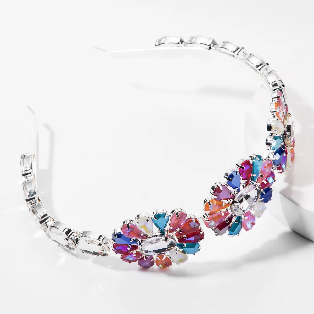 Ободки в стиле барокко с кристаллами и драгоценными камнями для женщин