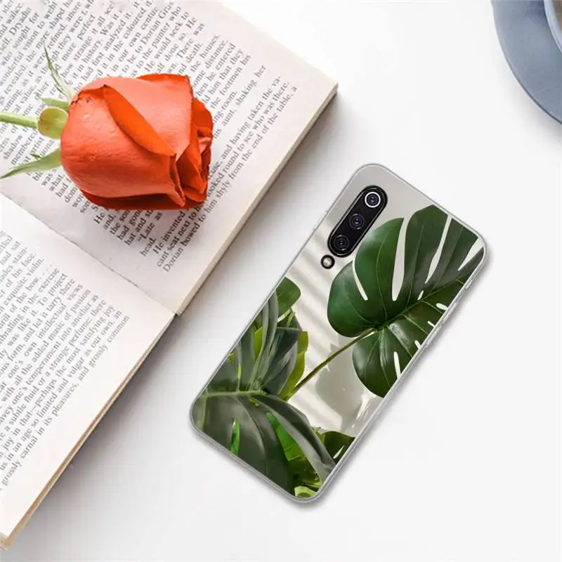 

Fresh green leaves ins Phone Case For xiaomi Redmi 5 5A plus 7A 8 note 2 3 4 5 5A 6 7 GO K20 A2