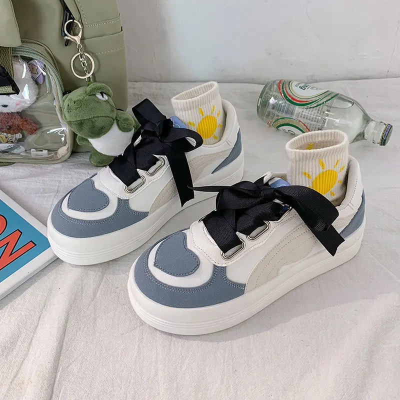 

Женские кроссовки на платформе, Белые Повседневные кроссовки с вулканизированной резиновой подошвой в Корейском стиле, спортивная обувь н...