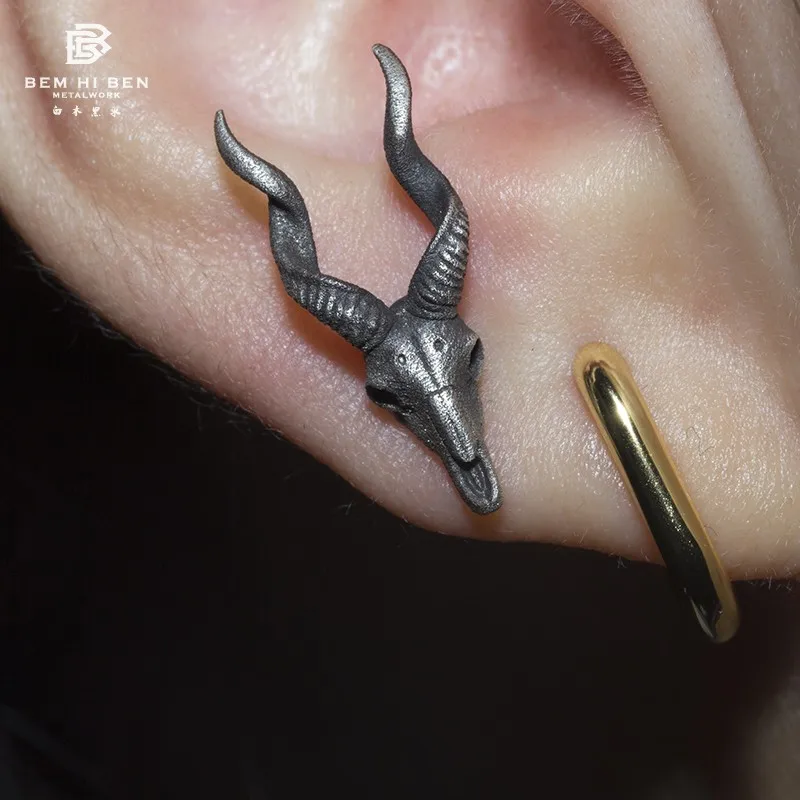 

Серьги-гвоздики BEM HI BEN для мужчин и женщин, простые серебряные Простые оригинальные сережки в виде козы, овцы, черепа, потенции ручной работы...