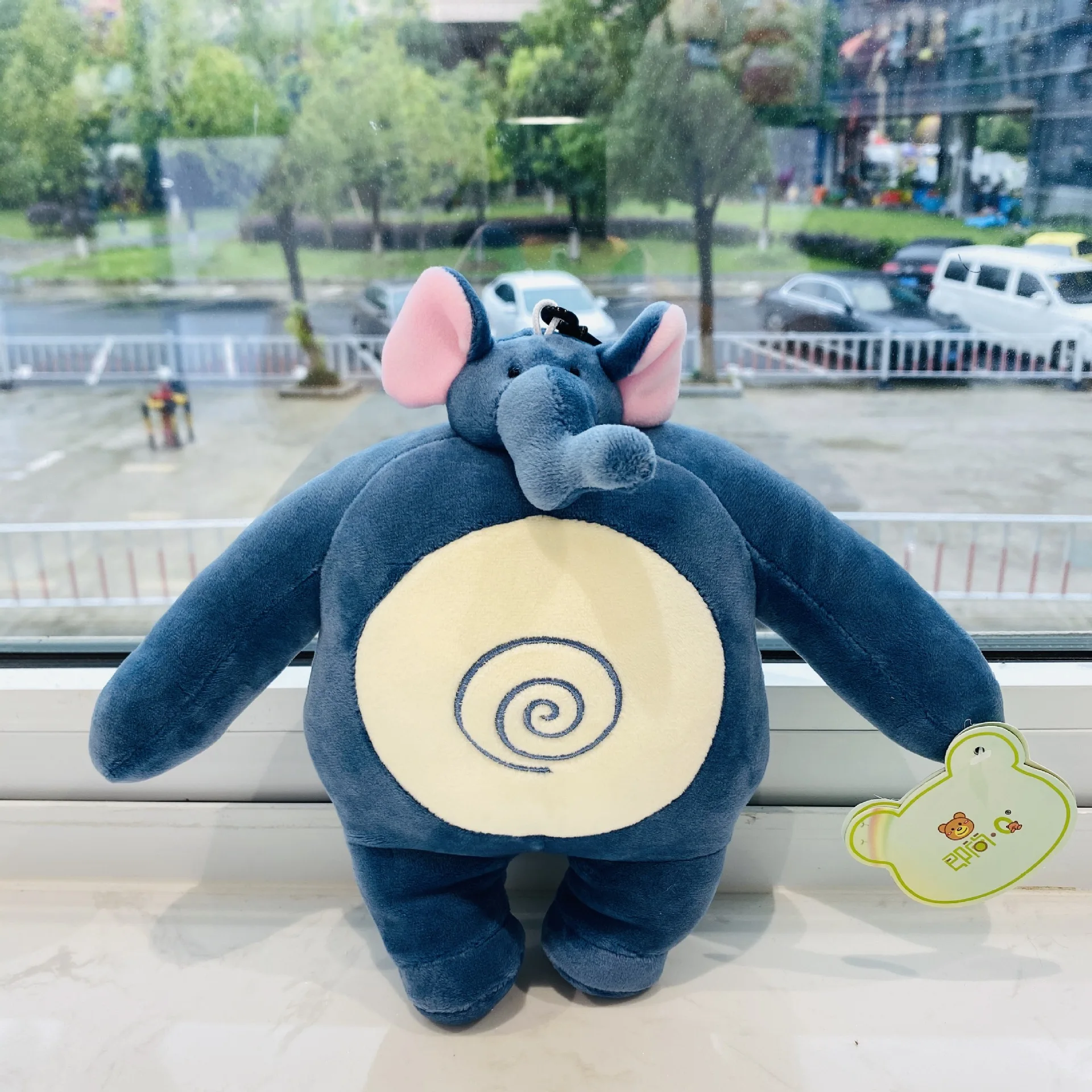 Маленькая набивная подушка в виде медведя маленькая большого тела енота лягушки