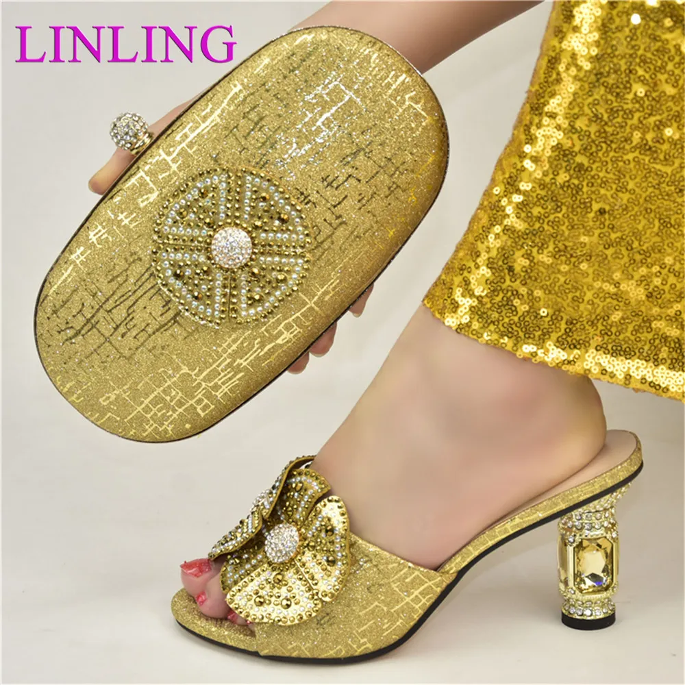 

New Nigerian Fashion Golden Color Italian Design Noble Party Women Shoes and Bag Set With Special Flower Style Decoration