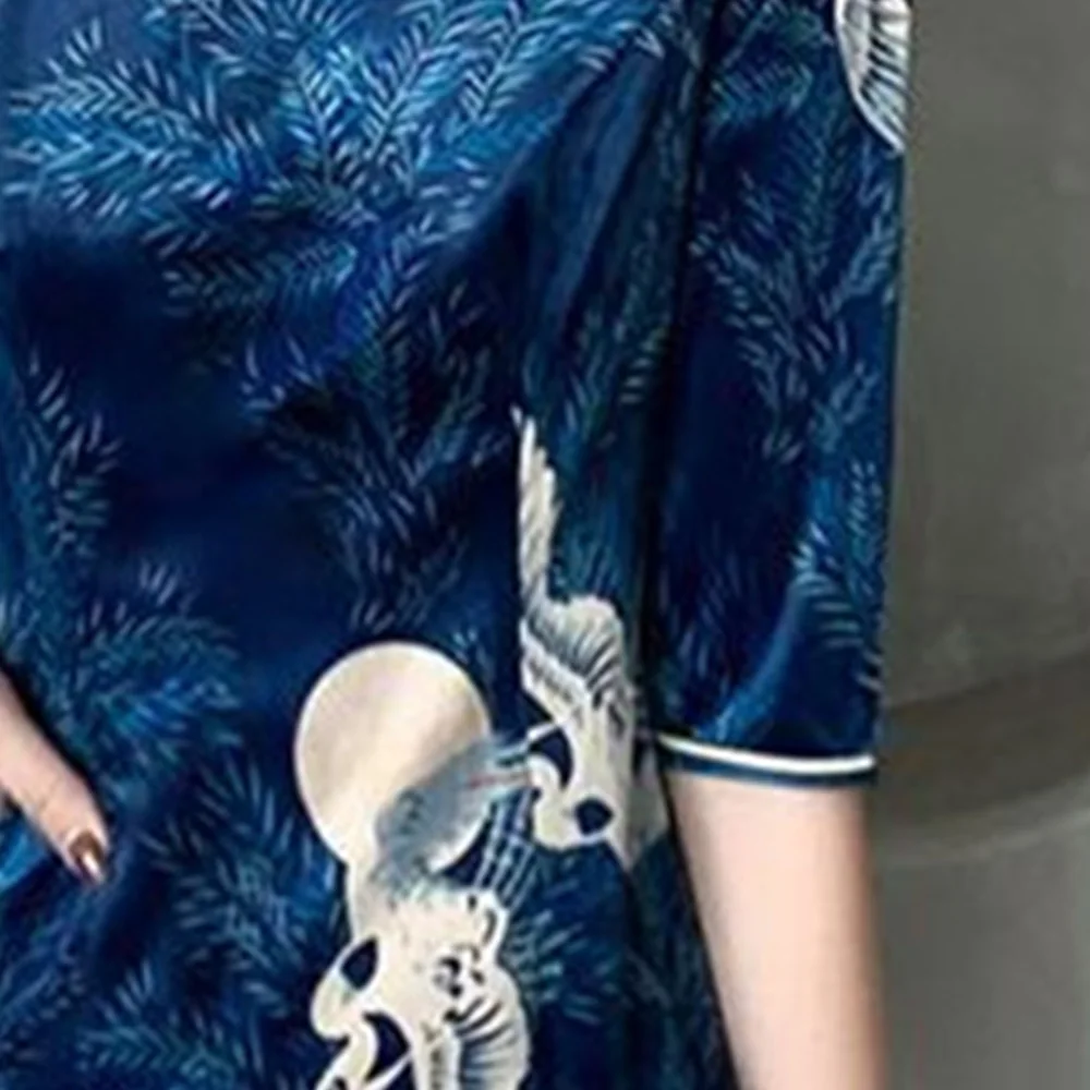 

Eroded cheongsam young style spring and summer long-sleeved girl improved version Chinese style velvet dress sexy mid-length