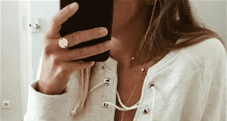 

Women Hoodies Gothic Sweatshirts Ladies 2020 New Autumn Fall Clothing Big V-neck Bandage Sexy Winter Sweatshirt Vintage Hoodies