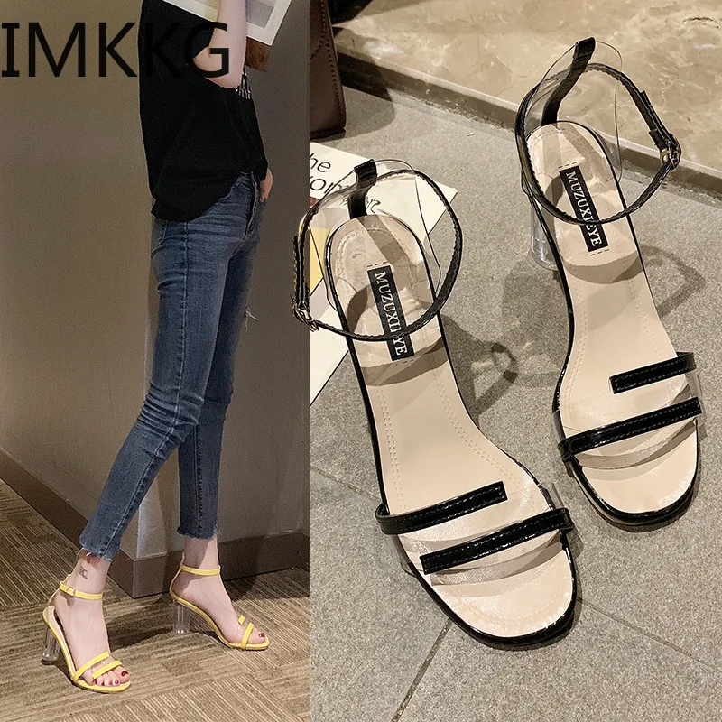 Сандалии женские пластиковые прозрачные на высоком каблуке с открытым носком |
