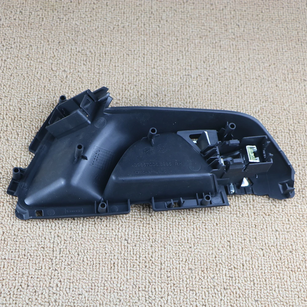 39856995 39857005 внутренняя ручка двери ПАССАЖИРА передний правый и левый черный для VOLVO