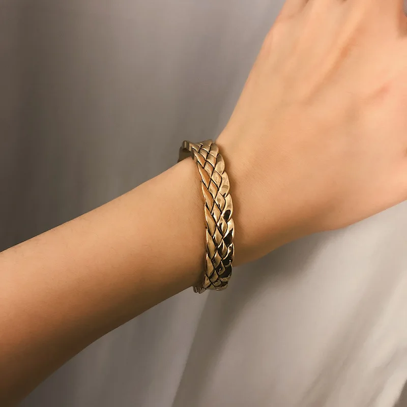 Модный эффектный Золотой Рельефный ручной вязаный браслет простой модный