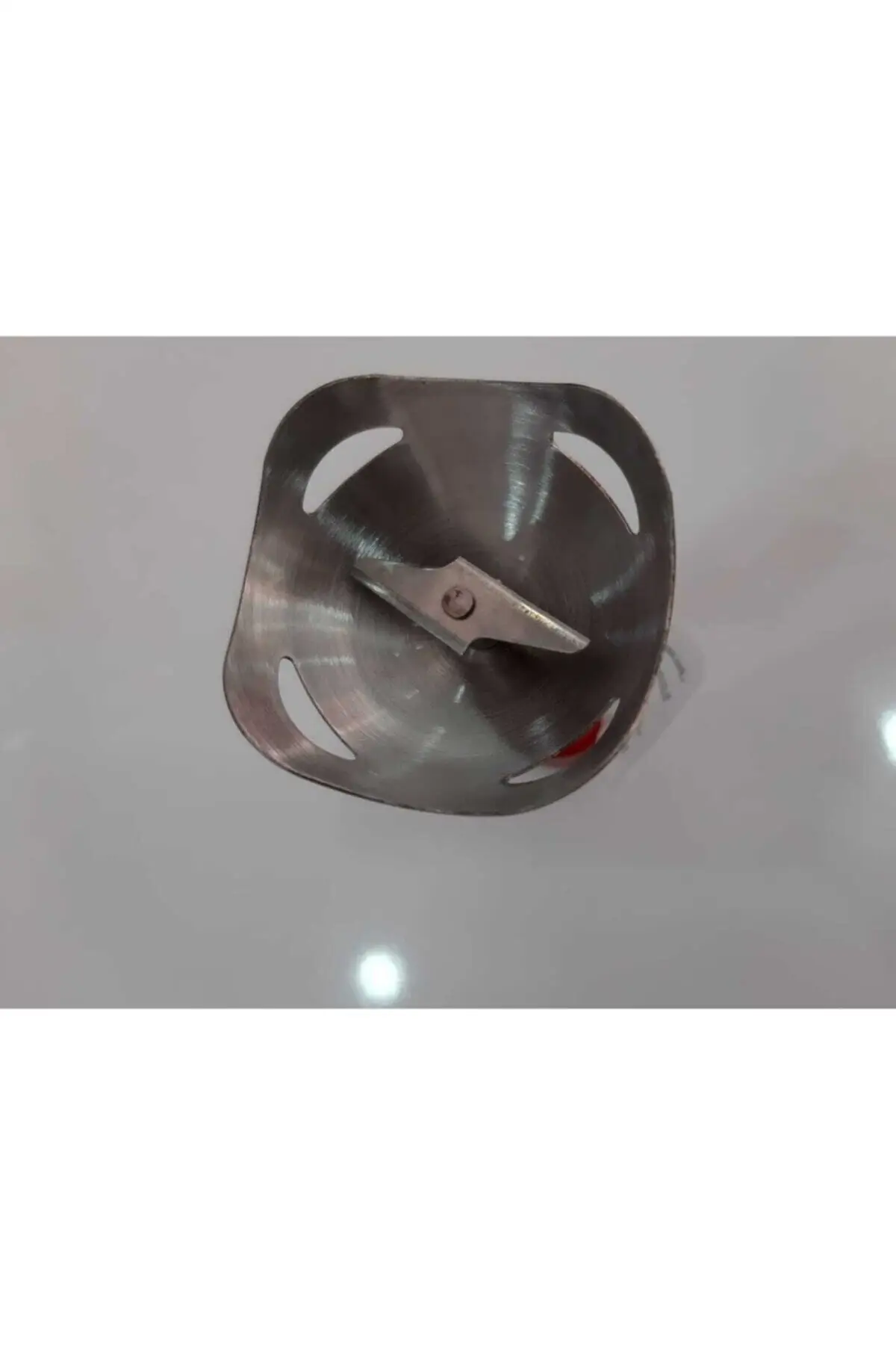 

Ar1013 Speedmix Shredder Foot-red