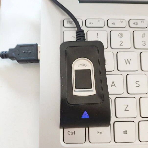 Ноутбук считыватель отпечатков пальцев компьютерная замок багажника Тетрадь