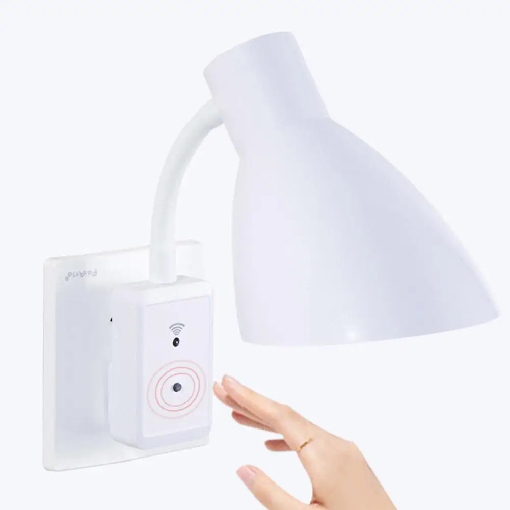 

Intelligent Wall LED Light Socket Plug with Remote Control E27 220V