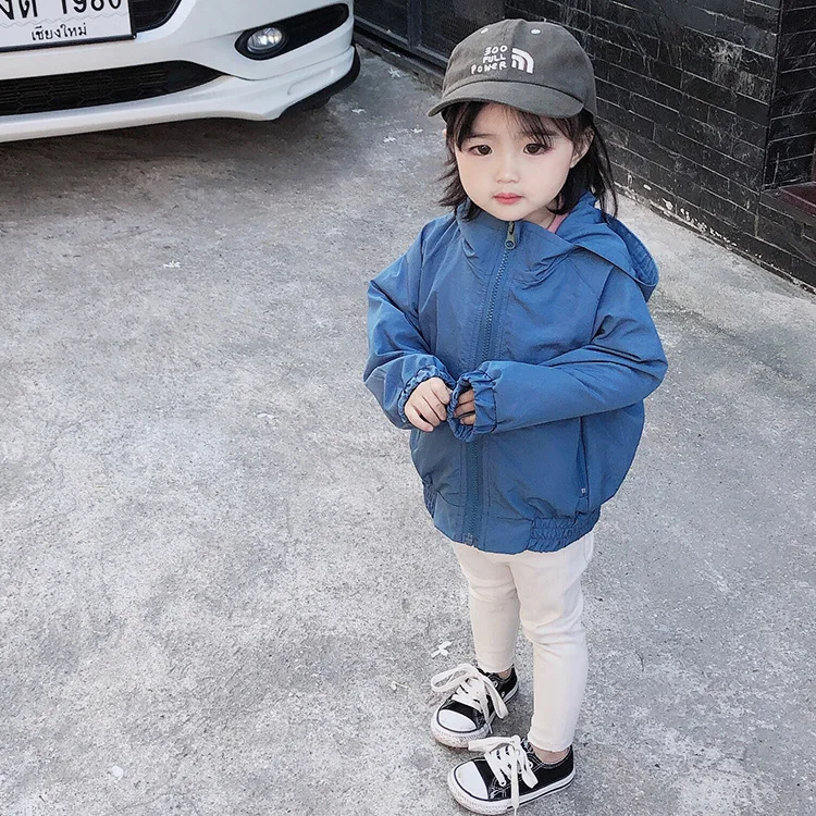 Ветрозащитное пальто с капюшоном в Корейском стиле для мальчиков 3 цвета