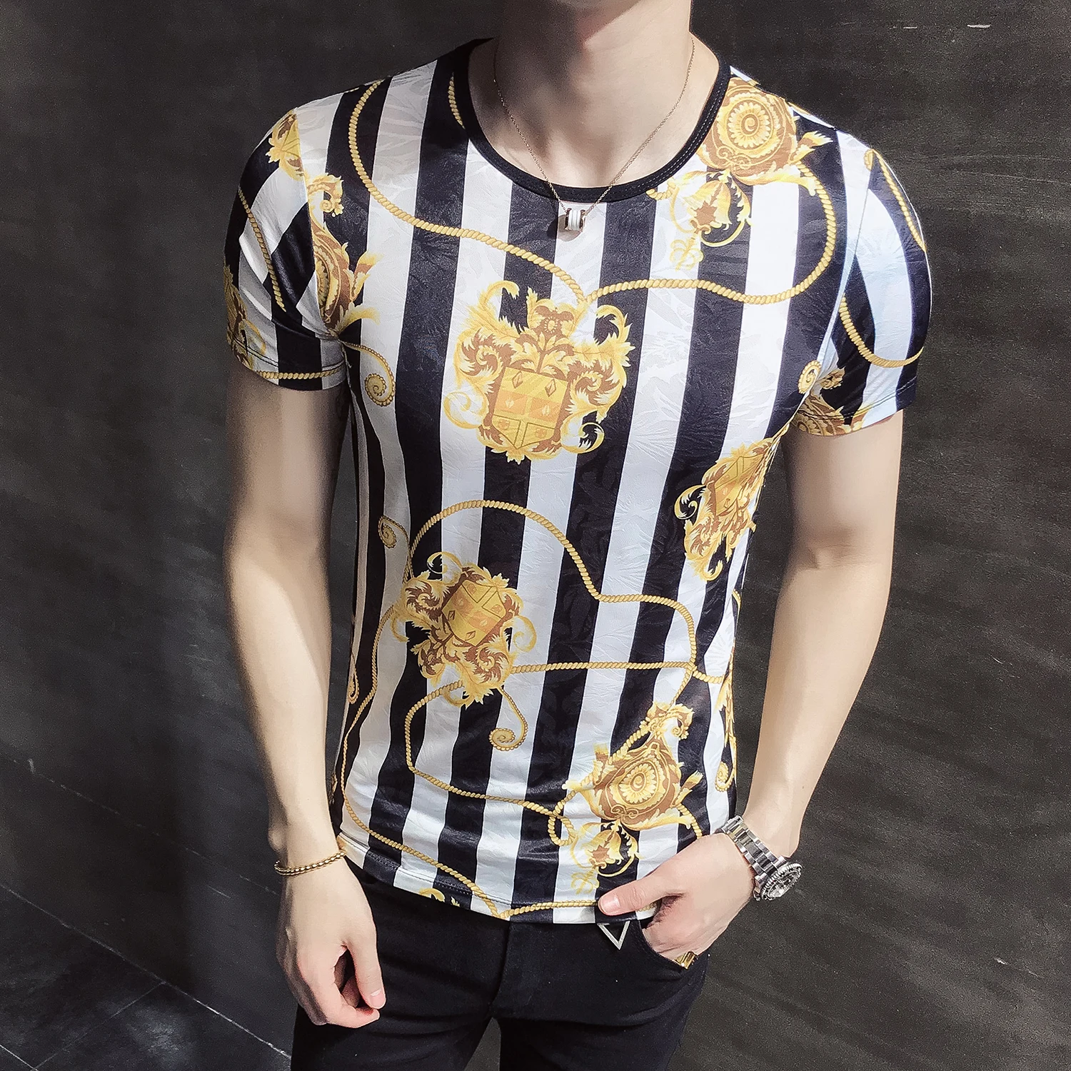 Роскошные золотые черно белые футболки в полоску мужские Стрейчевые шелковые