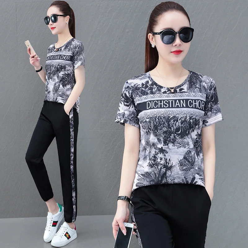 

Casual Summer Outfits for Women 2021 New Fashion Short Sleeve Sports Two Piece Set Printed Large Size Clothing
