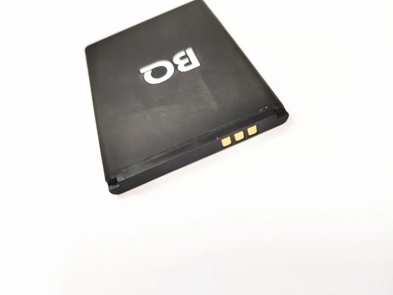 Новый аккумулятор емкостью 800 мАч для телефона |