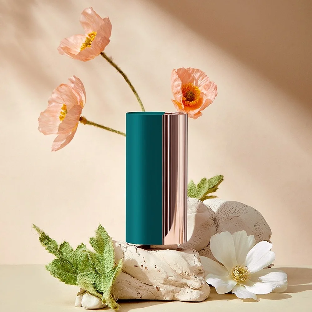 

Portable Hair Sticking Device Tearable Paper Moistening Dust Removing Roller Brush Clothes Hair Suction Device