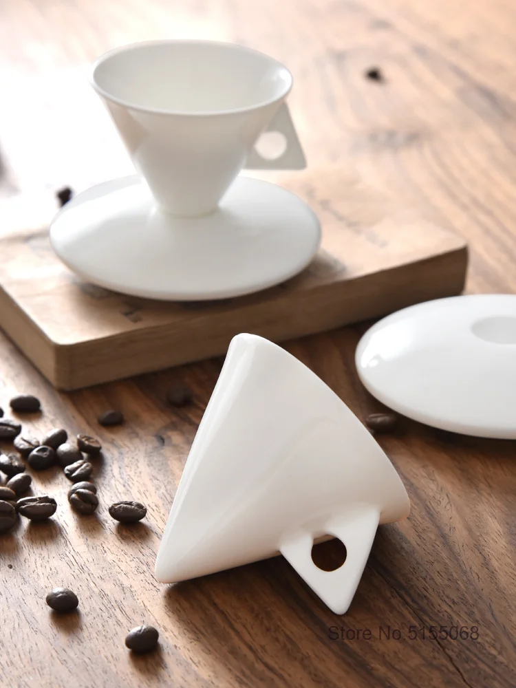 

Light Luxury Bone China Cone Type ESPRESSO SHOT Cup Ceramic Pyramid Small Black Coffee Mug And Saucer Sets Demitasse Teacup