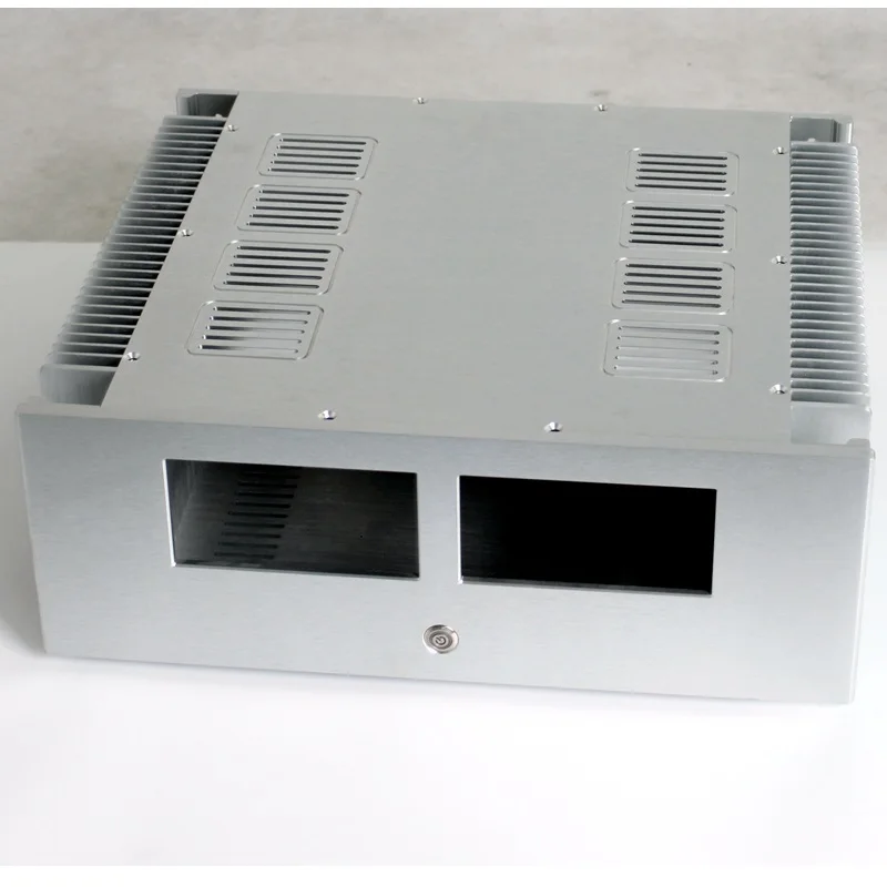 Усилитель мощности D390 W432 H155