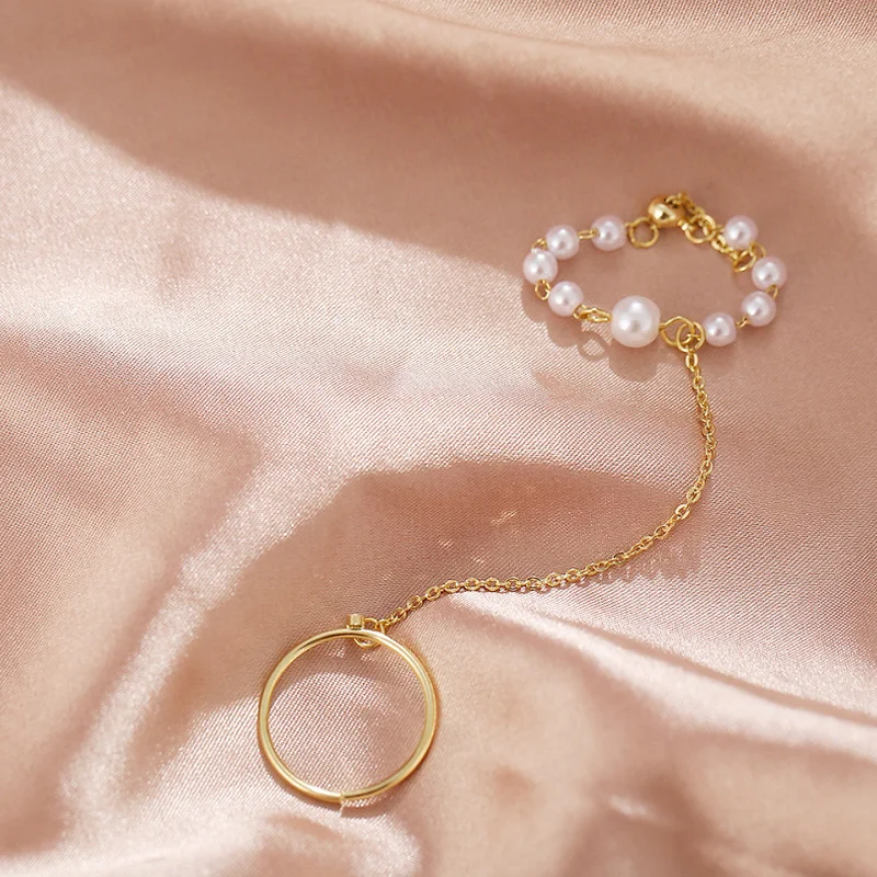 

Elegant Vintage Chain Pearl Rings Set Female Fashion Irregular Charm Temperament Adjustable Open Ring Korean Statement Jewelry