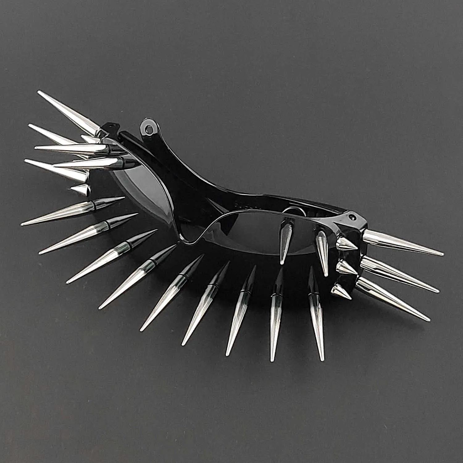 PUnisex шипы в стиле панк-рок солнцезащитные очки черные металлические с заклепками