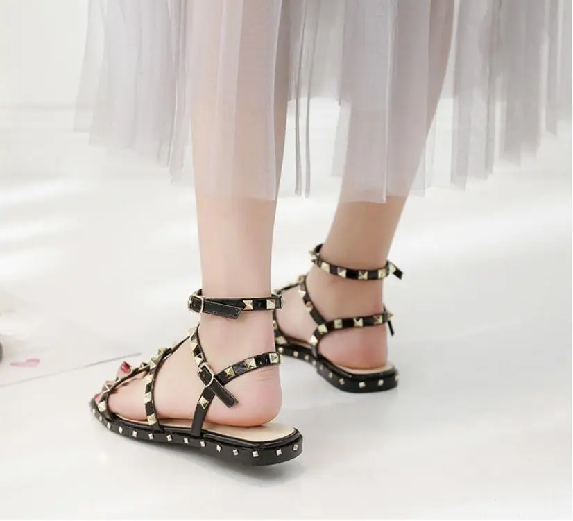 2019 летние новые модные повседневные сандалии на плоской подошве женская обувь