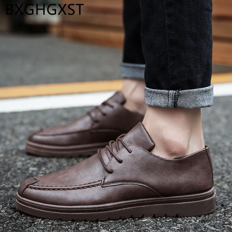 

Fashion Men Leather Shoes Coiffeur Formal Dress Summer Breathable Oxford Shoes For Men 2021 Flat Luxury Shoes Men Casual Tenis
