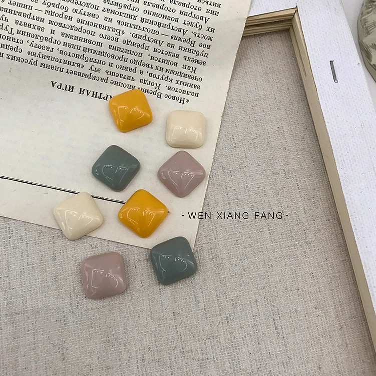 Женские серьги гвоздики Morandi милые Квадратные из смолы корейский темперамент