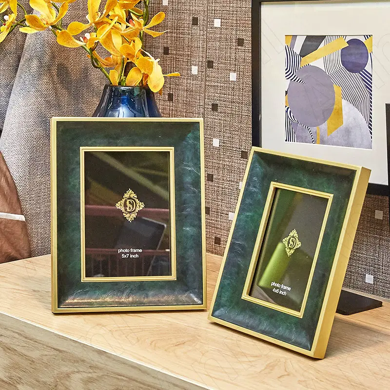 

Creativity Dark Green Leather Picture Frames Wall Photo Frame Nordic Modern Office Desktop Photo Frame Ornaments Home Decoration