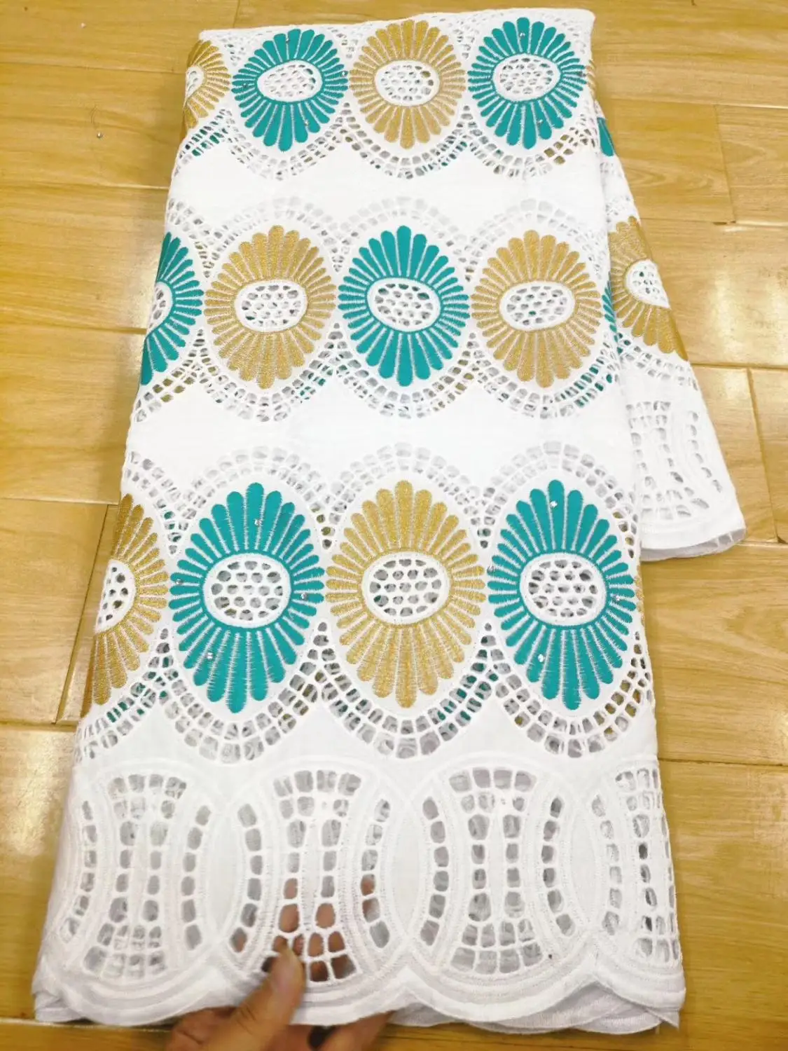 Новая модная швейцарская кружевная ткань 2020 вуаль кружева в Швейцарии дешевая