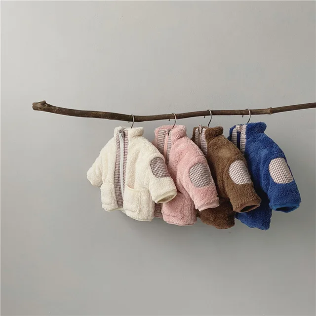 

Куртка детская, на молнии, из овечьей шерсти, утепленная, в клетку