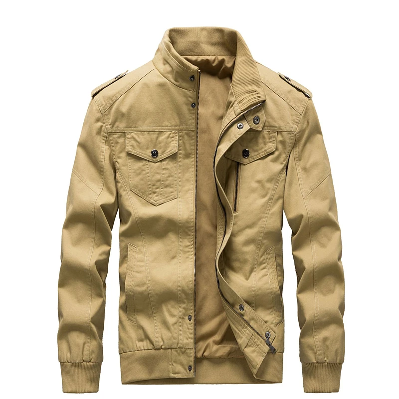 

Куртка мужская демисезонная на молнии с лацканами