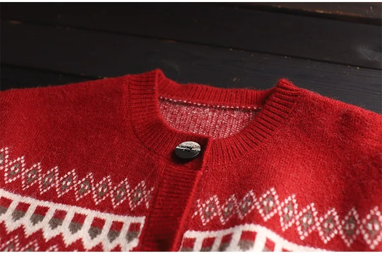 

Spring and autumn fashion new loose and versatile jacquard casual long-sleeved buttoned knitted cardigan women's sweater