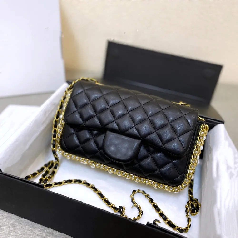 

Classic rhombus ladies pearl half-enclosed embellished chain shoulder messenger bag