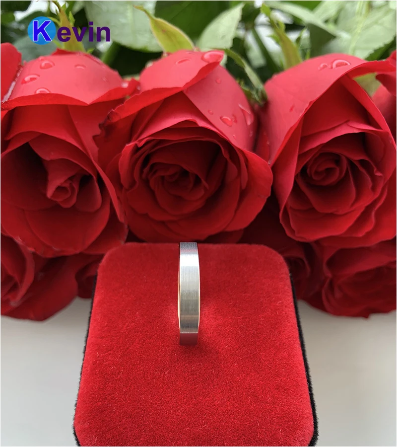 Женские обручальные кольца вольфрамовые розовое золото плоская лента 4 мм и